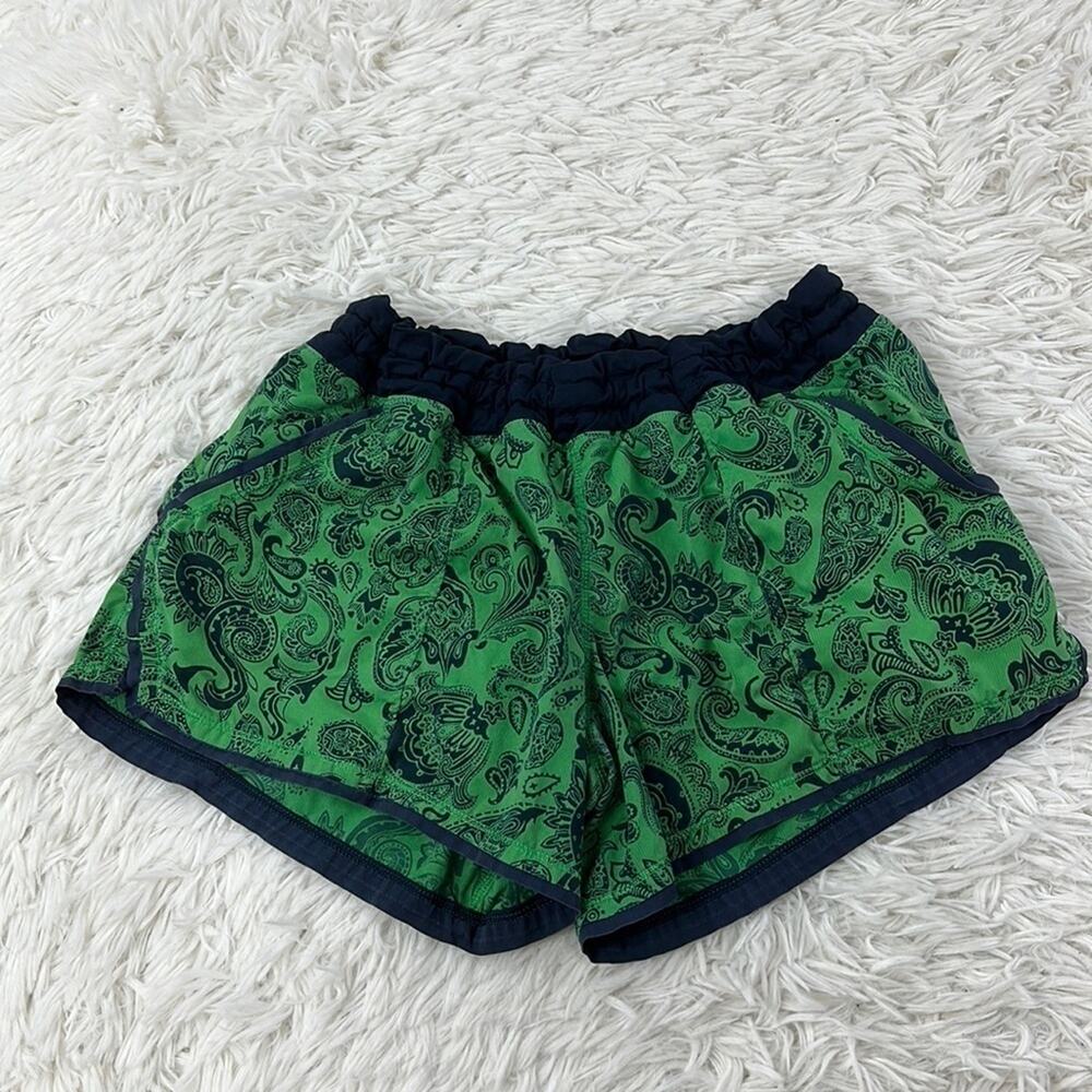 Lululemon Shake & Break Short Slalom Paisley Inkwell / Inkwell